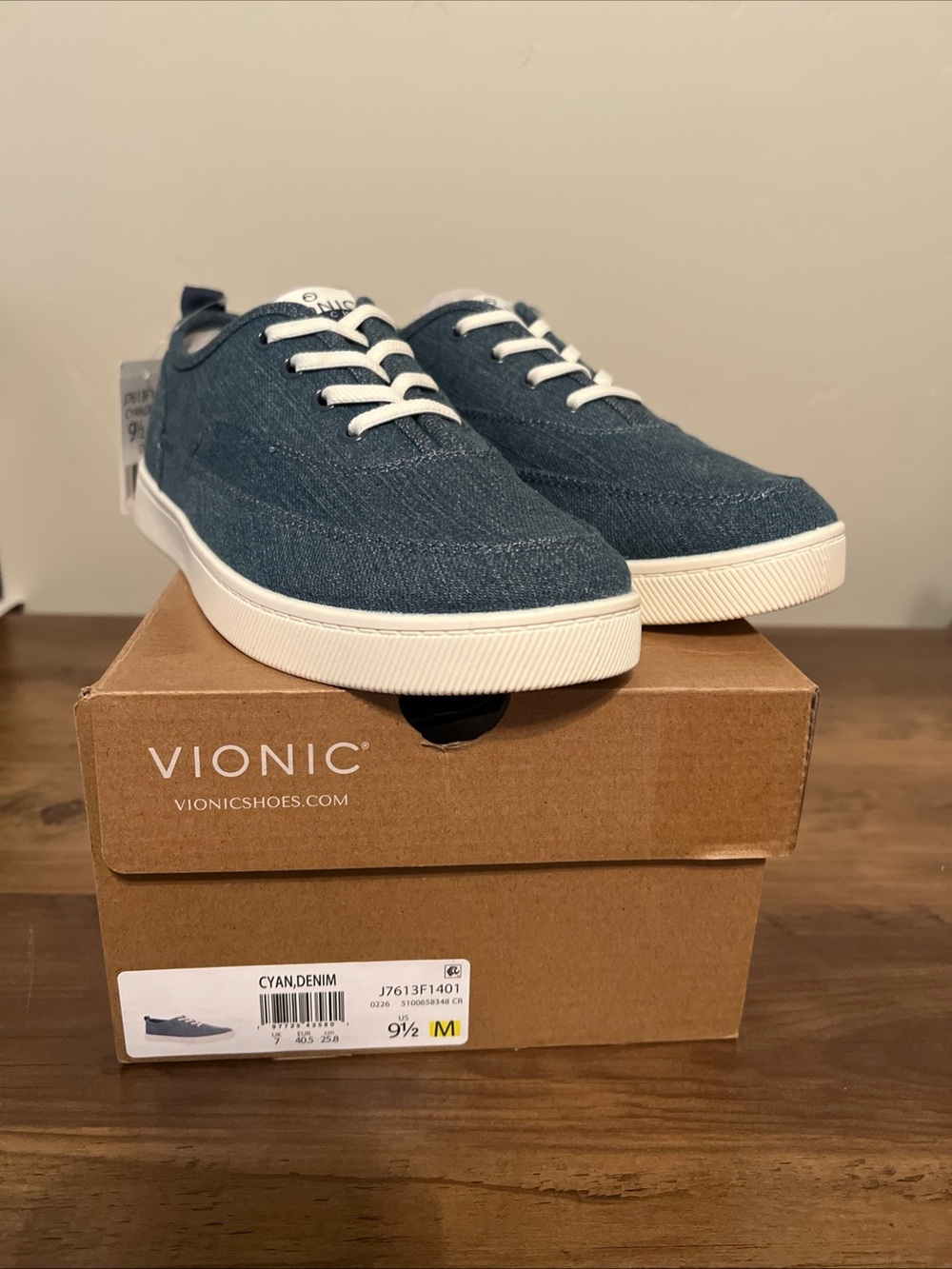 Vionic Beach Pismo Cyan Denim Casual Sneakers